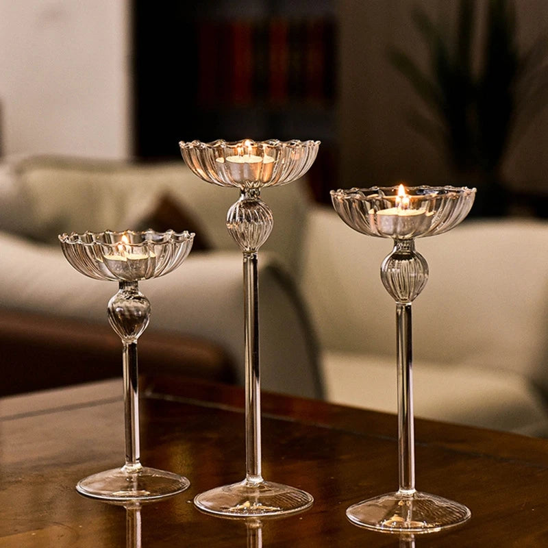 Chandelier en verre sur pied