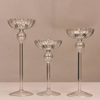 Chandelier en verre sur pied