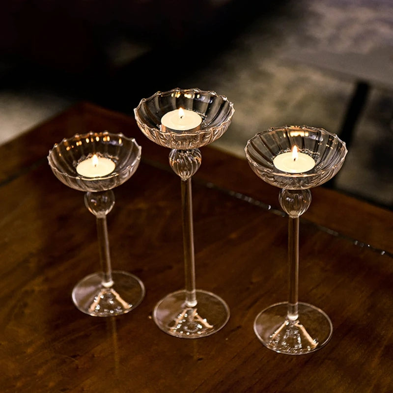 Chandelier en verre sur pied